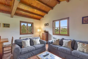 Voll ausgestattetes Ferienhaus mit privatem Pool, Garten und Terrasse | Flussblick | Haustierfreundlich - Image 4