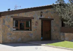 House with garden, barbeque & terrace | Mountain view - Image 3