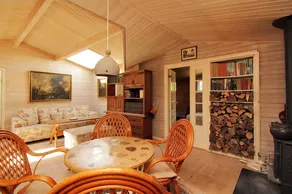 Fully equipped holiday home with terrace & garden | Sea view - Image 3