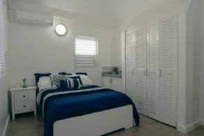 Familienfreundliche weiträumige Wohnung mit Garten, schnellem Internet und privatem Pool | Meerblick - Image 5