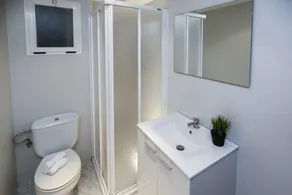 apartment with direct access to the sea - Image 5