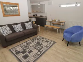 Family-friendly wonderful cottage with garden | Next to the beach | Dogs allowed - Image 3