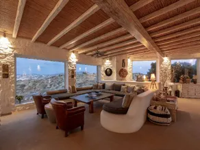 Villa with pool, terrace & BBQ - Image 3