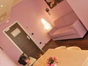 Appartement de vacances avec terrasse et piscine - Image 3