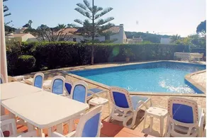 Villa Quadradinhos 3Q 4 Bedrooms Private Pool Short Walk To The Praca - Image 5