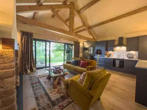 Fully equipped nice cottage with garden - Image 3