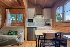 Ferienwohnung mit Pool, Garten und Terrasse | Bergblick - Image 5