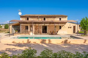 Family-oriented holiday home with private pool, terrace & garden | Mountain view | Good for workation - Image 2