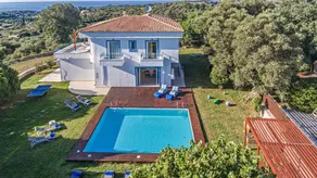 Villa with private pool, garden & barbeque - Image 5