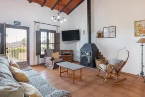 Maison conviviale et familiale avec jardin, barbecue et terrasse | Vue montagne | Avec animaux bienvenus - Image 2
