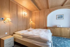 Splendido appartamento totalmente attrezzato con sauna, giardino e piscina riscaldata | Vista sul giardino | Vicino alle piste da sci | Sono ammessi animali domestici - Image 2