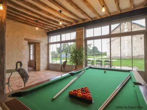Cottage with garden & BBQ - Image 3