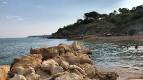 Holiday apartment with terrace & garden | Sea view - Image 2