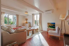 Kinderfreundliches weiträumiges Ferienhaus mit Garten, Terrasse und privatem Pool | Haustierfreundlich - Image 3
