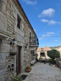 Fully equipped house with garden, barbecue & terrace | Mountain view | Pets allowed - Image 3