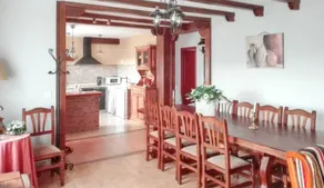 House with barbecue, garden & terrace - Image 2