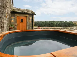 Children-friendly cottage with garden & jacuzzi | Dogs allowed - Image 3