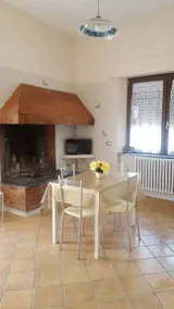 Fully equipped flat with terrace, garden & BBQ | Garden view | Good for workation | Dogs allowed - Image 5