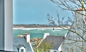 Family-friendly spacious house with garden, terrace & barbeque | Sea view | Next to the beach | Dogs allowed - Image 5