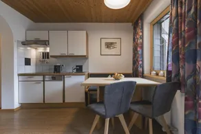 Family-friendly flat with terrace, sauna & garden | Garden view - Image 4