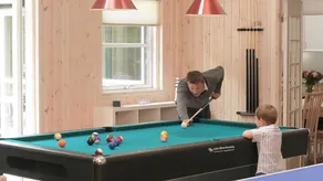 House with garden, terrace & pool - Image 4