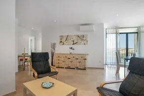 Ample flat with terrace | River view | Perfect for remote work - Image 5