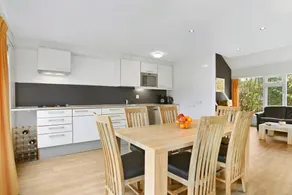 House with terrace & garden | Pets allowed - Image 4