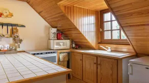 Voll ausgestattetes Ferienhaus mit Garten und Grill | Haustiere erlaubt - Image 4