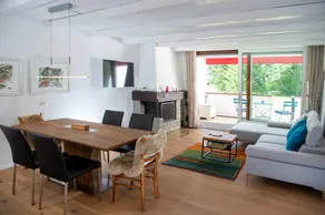 Wohnung mit Kamin, Pool & Sauna - Image 2