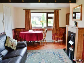 Cottage avec jardin et barbecue - Image 4