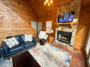 Family-oriented holiday home with hot tub, garden & fast internet | Mountain view | Dogs allowed - Image 5