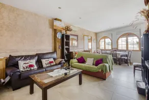 Cottage with terrace, pool & barbeque - Image 3