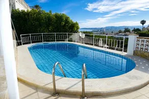 House with terrace & barbeque - Image 2