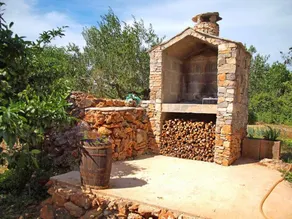 Casa con jardín y piscina - Image 3