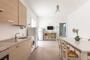 House with garden | Beach nearby | Pets are welcome - Image 3