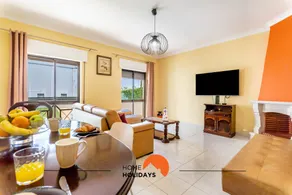 Appartement avec piscine et jardin - Image 3