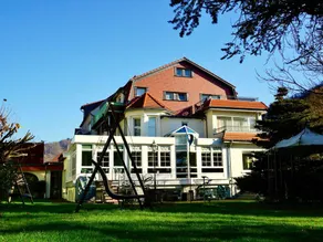 Family-friendly lovely dedicated room with heated pool, sauna & garden | Mountain view | Suitable for remote work | Pet-friendly - Image 3