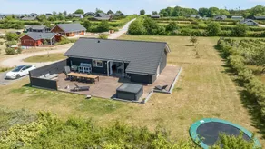Family-oriented house with BBQ & garden | Pets are welcome - Image 2