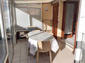 Holiday home with terrace, garden & barbecue - Image 5