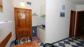 Lovely apartment with terrace & barbecue | Sea view | Pets are welcome - Image 4