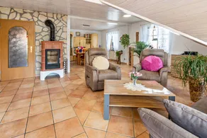 Charmant appartement de vacances entièrement équipé avec internet haut débit | Vue jardin - Image 4