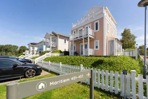 Bungalow with terrace & garden - Image 5