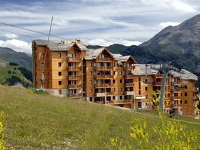 Flat with heated pool - Image 5