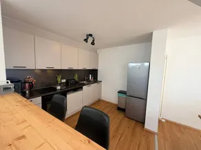 Family-Friendly Apartment in Central Rostock with Balcony - Image 5