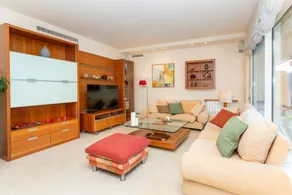 Holiday apartment with garden & terrace | Close to the beach - Image 4