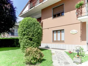 Appartamento accogliente e familiare con terrazza, griglia e giardino | Sono ammessi animali domestici - Image 2
