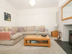 Cottage adapté aux familles avec jardin et barbecue | Vue plage | Avec animaux acceptés - Image 5
