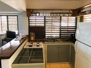 Charming flat with terrace, garden & pool - Image 3