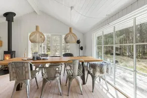 Fully equipped holiday home with terrace, jacuzzi & BBQ | Beach nearby - Image 5