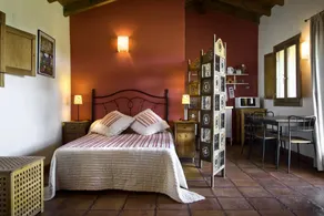 Pleasant holiday home with garden | River view | Dogs allowed - Image 2